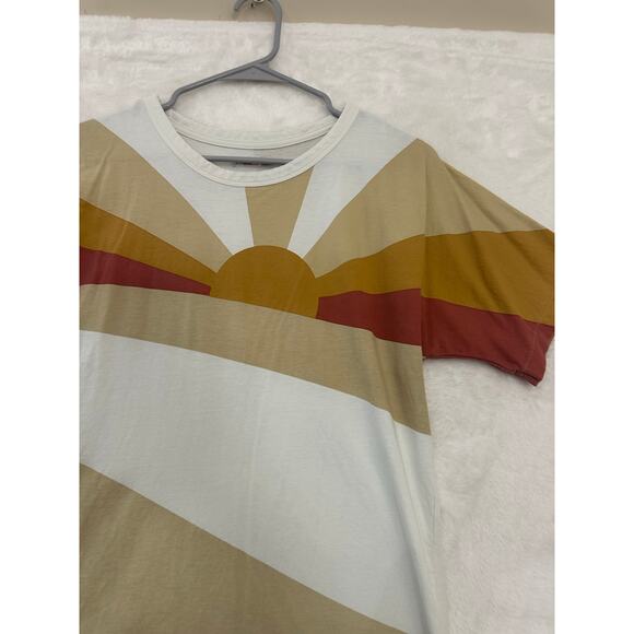 Faherty Soleil Short Sleeve Top M Sunshine Casual Tee - Picture 3 of 7